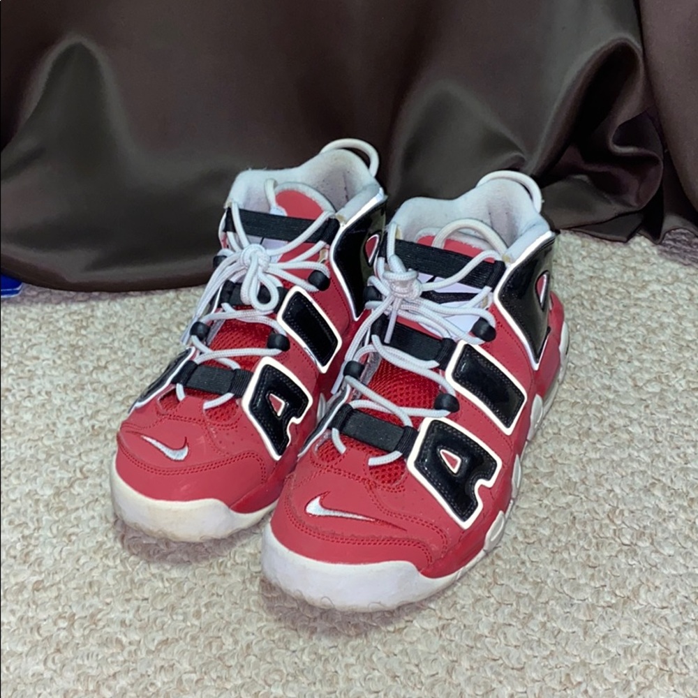 Nike Air Uptempo
